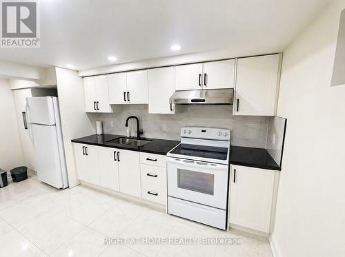 LOWER - 59 MARBLEMOUNT CRESCENT , Toronto, Ontario M1T 2H5 2