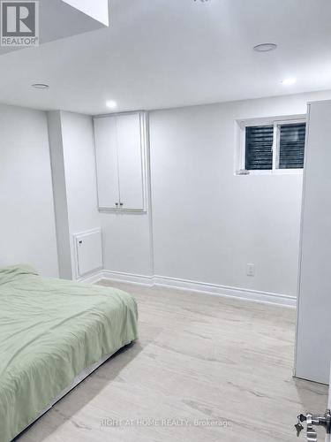LOWER - 59 MARBLEMOUNT CRESCENT , Toronto, Ontario M1T 2H5 3
