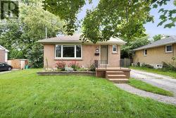 UPPER LEVEL - 638 TENNENT AVENUE London North (North G), ON N5X 1L6
