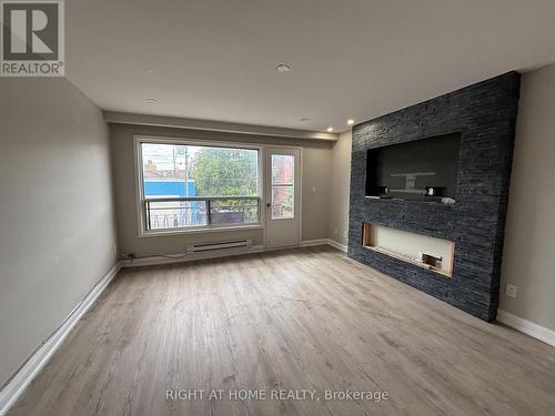 2ND FLOOR - 513 OAKWOOD AVENUE , Toronto, Ontario M6E 2W9 5