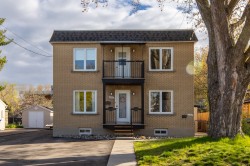 1027 Rue Grant Longueuil (Le Vieux-Longueuil), QC J4H 3J9