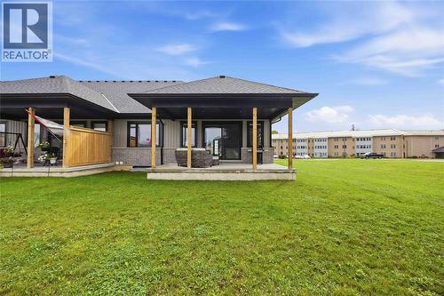 483 Kip Lane, Plympton-Wyoming, ON 