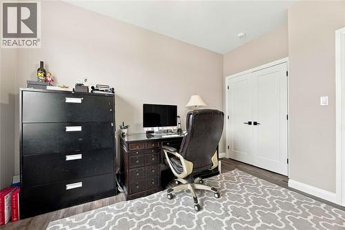 483 Kip Lane, Plympton-Wyoming, ON 