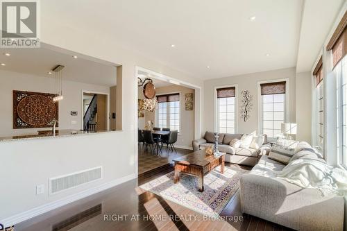 174 Duncan Lane, Milton, ON 