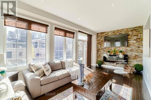 174 Duncan Lane, Milton, ON 