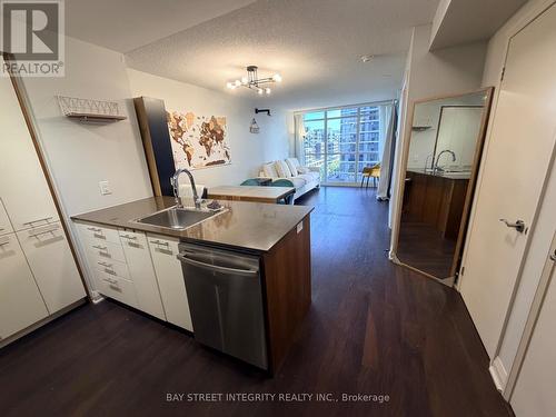 703 - 1 VALHALLA INN ROAD , Toronto, Ontario M9B 1S9 4