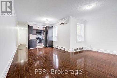 2 - 2 CRAIGHURST AVENUE , Toronto, Ontario M4R 1J8 5