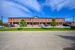 305-15 Brenda Boulevard Orangeville, ON L9W 3Y5