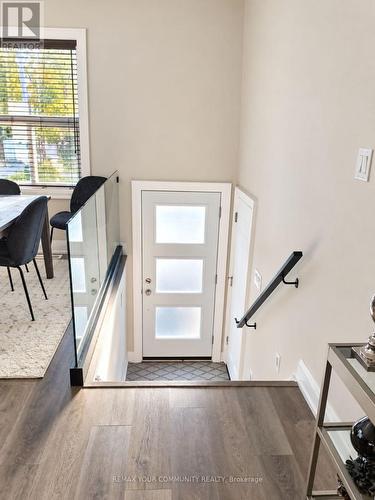 UPPER - 14 NEWLANDS AVENUE , Georgina, Ontario L4P 3T3 2