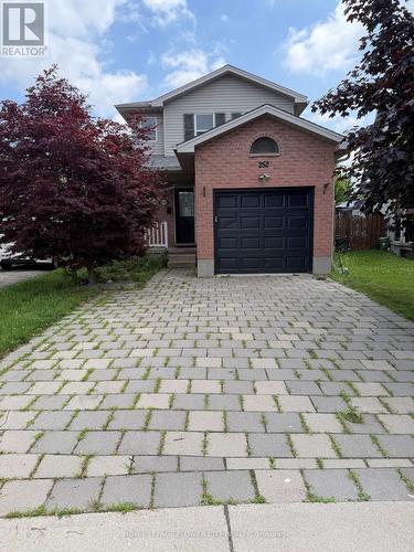 252 SIMPSON CRESCENT , London East, Ontario N5V 5E1