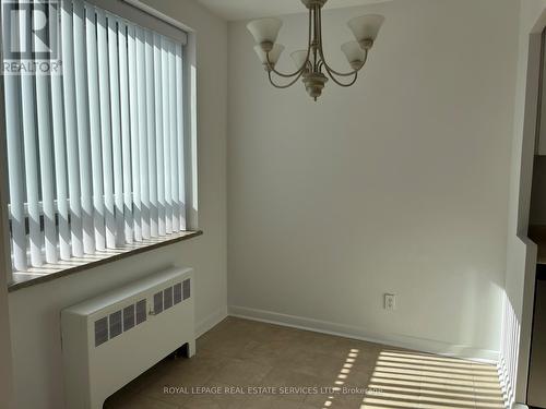 403 - 219 WILSON AVENUE , Toronto, Ontario M5M 3B2 3