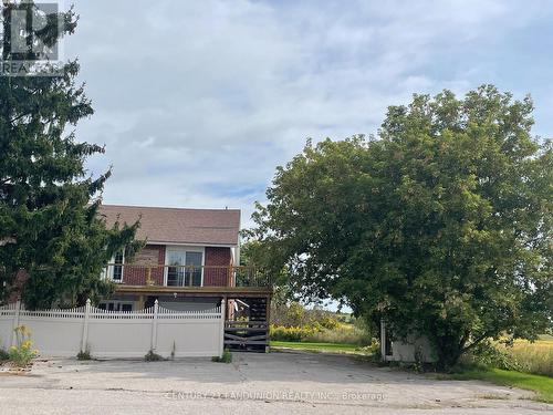 RESIDENCE PRIMARY UNIT/B - 20215 WOODBINE AVENUE , East Gwillimbury, Ontario L0G 1R0