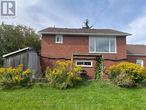 RESIDENCE PRIMARY UNIT/B - 20215 WOODBINE AVENUE , East Gwillimbury, Ontario L0G 1R0 4