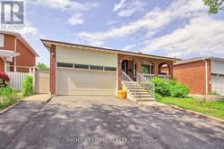 #02 - 37 CHERRY HILLS ROAD Vaughan, ON L4K 1M2