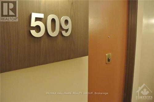 509 - 50 BURNSIDE AVENUE , Ottawa, Ontario K1Y 2M2 3