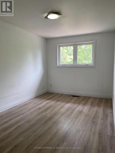 6856 Darcel Avenue, Mississauga, ON 