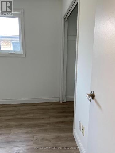 6856 Darcel Avenue, Mississauga, ON 