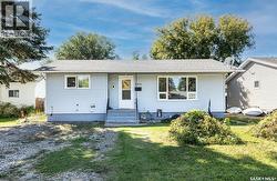 405 4th AVENUE E Watrous, SK S0K 4T0