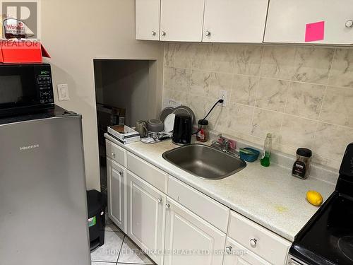 1476 Cawthra Road, Mississauga, ON 