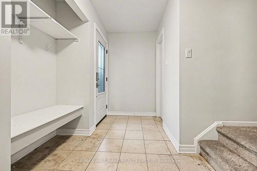 6 WOLFGANG DRIVE , Ottawa, Ontario K2J 1T1 2