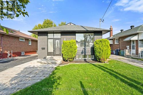 BSMT - 63 CROSLAND DRIVE , Toronto, Ontario M1R 4M9 2