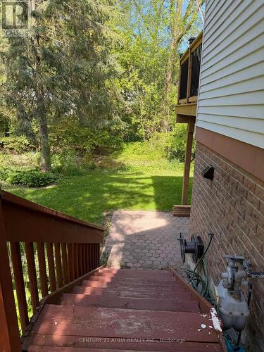 BASEMENT - 12 WILES COURT , Aurora, Ontario L4G 3N5 2