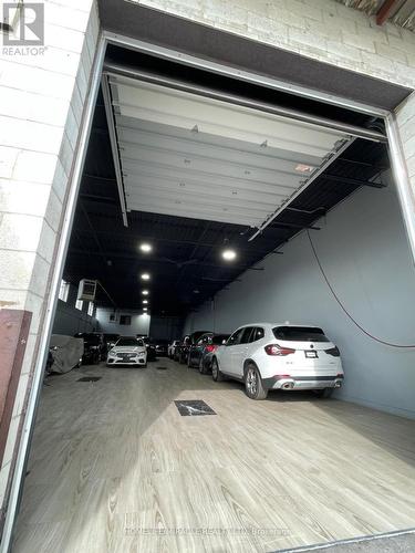 5270 Creekbank Road, Mississauga, ON 