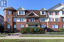 3 - 605 DUNDAS STREET W Mississauga, ON L5B 0B3