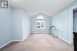 Bright bonus room, endless uses - 