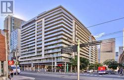 552 - 111 ELIZABETH STREET Toronto, ON M5G 1P7