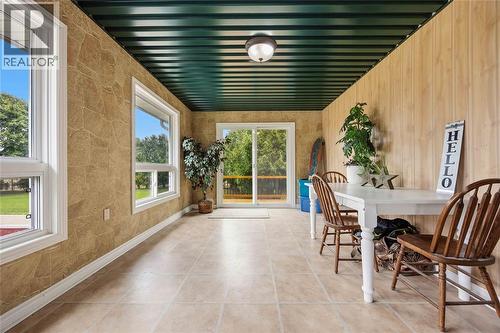 5458 Douglas Line, Plympton-Wyoming, ON 