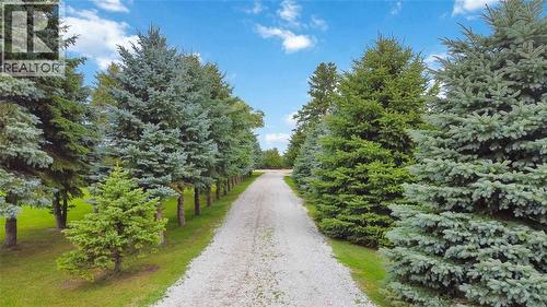 5458 Douglas Line, Plympton-Wyoming, ON 