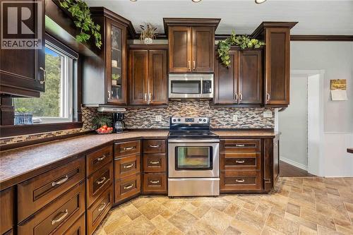 5458 Douglas Line, Plympton-Wyoming, ON 