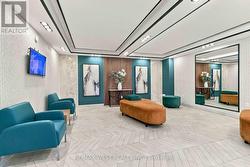 FRONT LOBBY - 