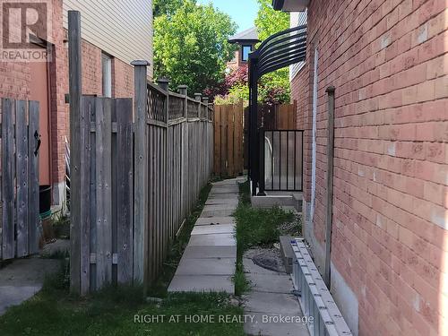 BASEMENT - 70 LIPTON CRESCENT , Whitby, Ontario L1R 1W9 2