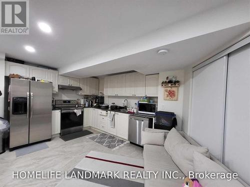 BSMT - 61 ALBERT ROFFEY CRESCENT , Markham, Ontario L6B 0H2 4