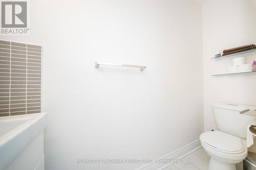 33 Titan Drive, Hamilton, ON 