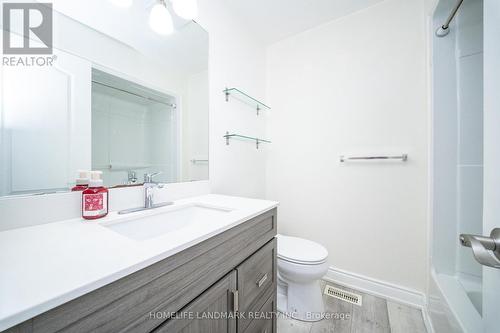 33 Titan Drive, Hamilton, ON 