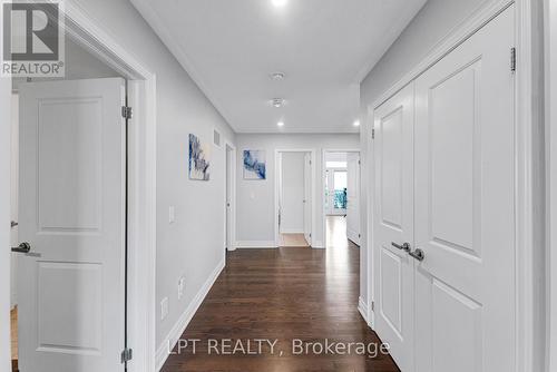 33 Mondial Crescent, East Gwillimbury, ON 