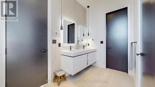 845 Seventh Street, Mississauga, ON 