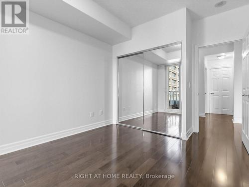 1810 - 35 Balmuto Street, Toronto, ON 