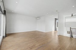Mezzanine - 