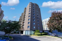 701-380 Ch. de la Rive-Boisée Montréal (Pierrefonds-Roxboro), QC H8Z 3K4