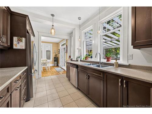 262 Highfield, Moncton, NB 