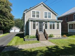 1082 Main ST Sussex Corner, NB E4E 2Z8