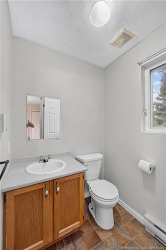233 Kendra St, Moncton, NB 