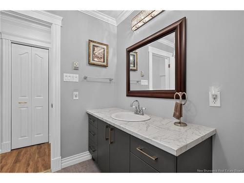 251 Hennessey Rd, Moncton, NB 