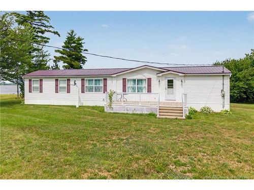 388 Cox Point Rd, Cumberland Bay, NB 