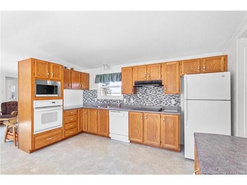 388 Cox Point Rd, Cumberland Bay, NB 