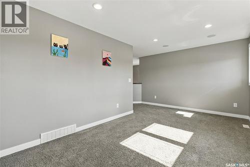 411 Hastings Crescent, Saskatoon, SK 